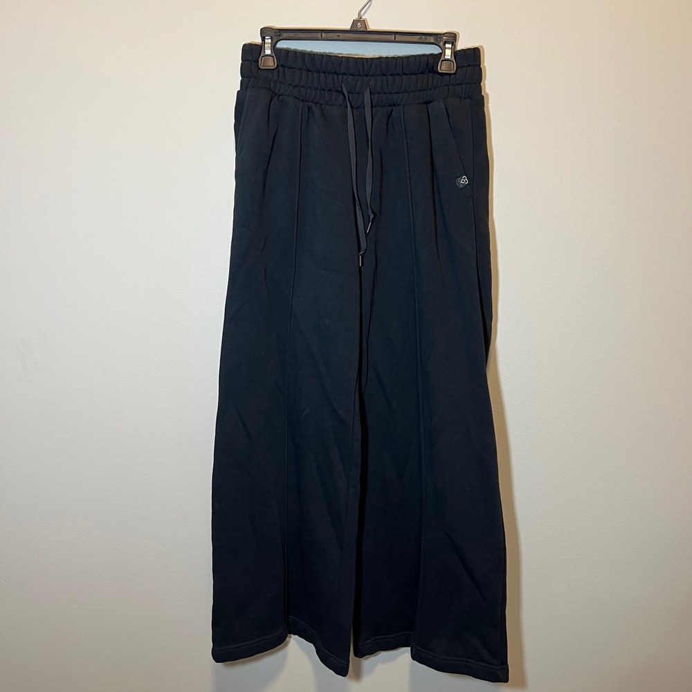 Blogilates Black Wide Leg Pintuck Sweatpants Small High Waist Loungewear
